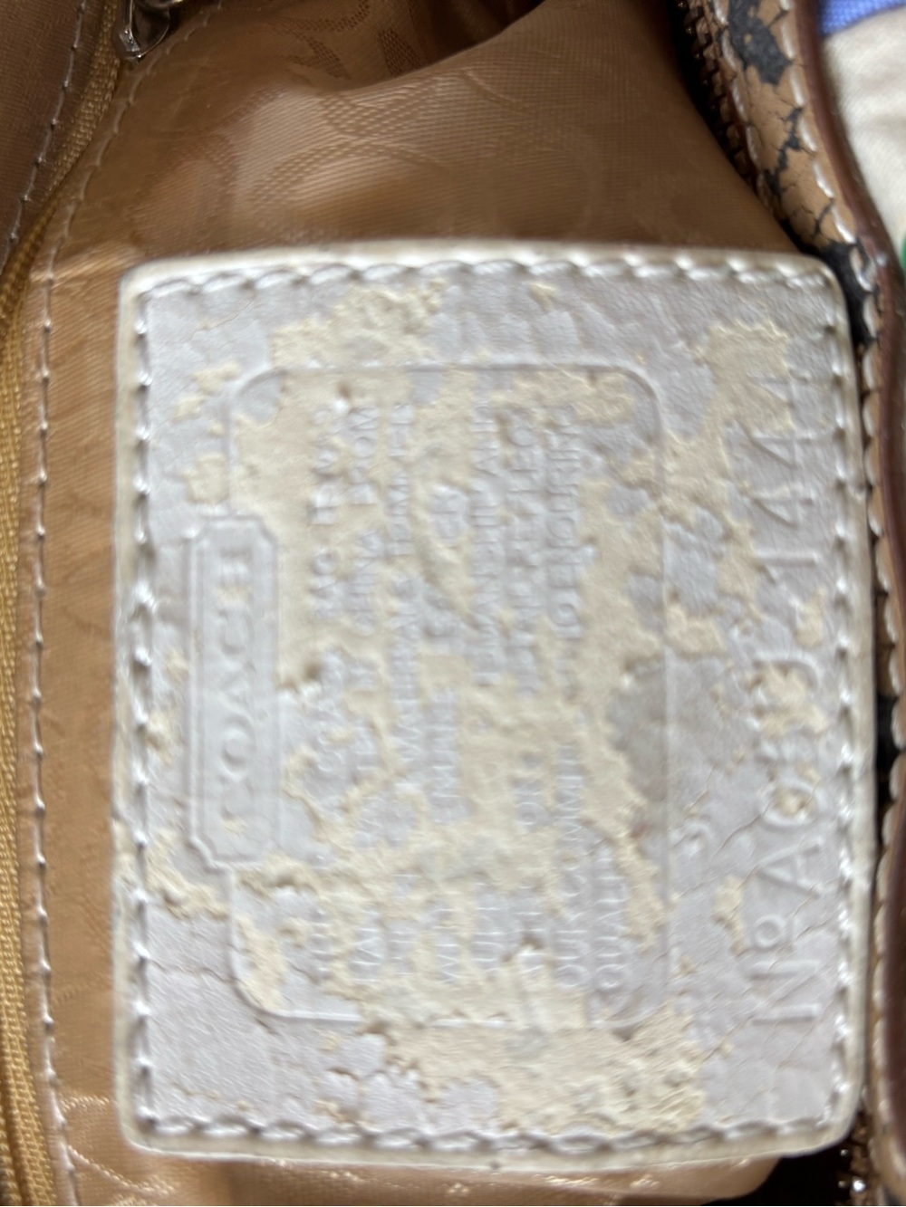 Coach Men's Shoulder Bag in Light Tan Leather with Cream Interior